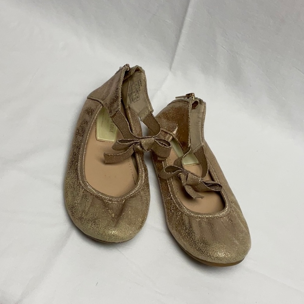 Brand new Kenneth Cole little girls ballet dress shoes